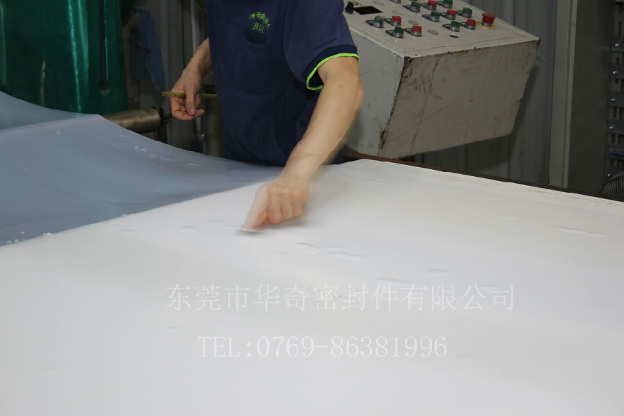 波瀾壯闊的行情，硅膠板原材料突破加速上行！