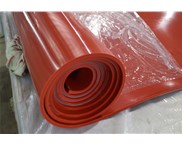 硅膠發(fā)泡板，品種齊全，價格合理