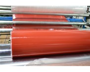 硅膠密封條顏色多種，可根據(jù)客戶(hù)要求進(jìn)行加工與制作